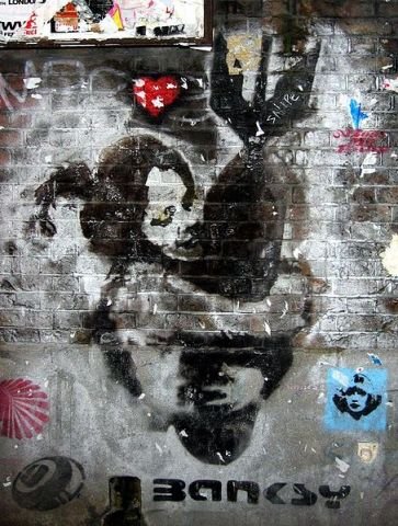 Graffiti Bombe von banksy 