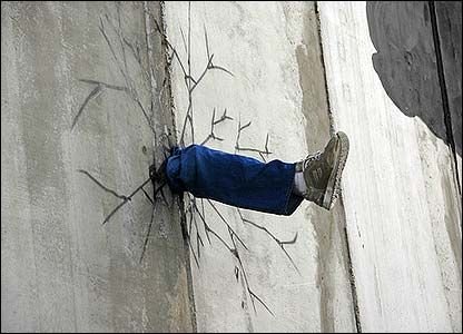 Graffiti Fuß von banksy 